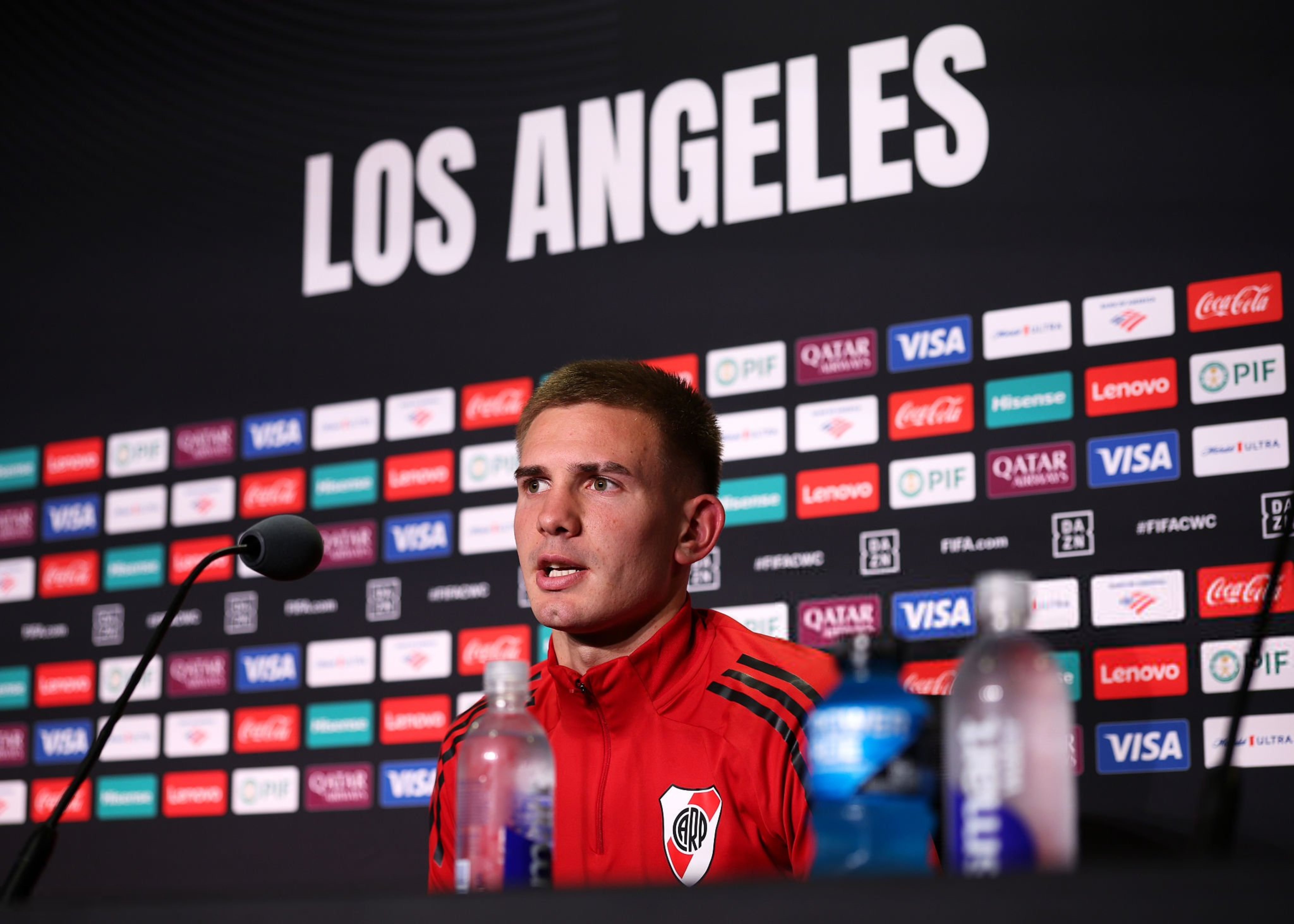 赛地聚焦：欧超杯今晨热度飙升，里尔防线松动，管理层满意，高层口径保持一致(世预赛欧洲区塞尔维亚)