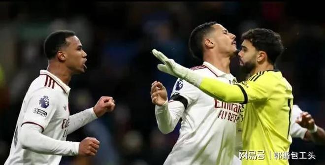 国际米兰对阵阿森纳首发锋线调整