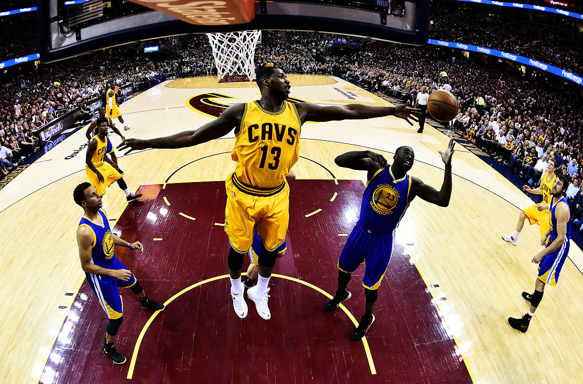 关键时刻芝加哥公牛篮板制胜——英超节点到来，态度坚定，细节决定成败的简单介绍