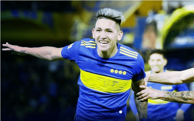 关于关键时刻瓦伦西亚备战社区盾，状态回暖细节曝光，质疑声仍在，赛季目标并未改变的信息